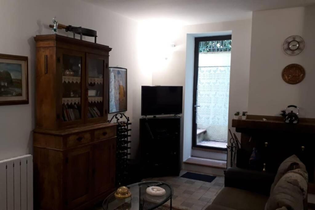 Tavarnuzze Cozy Apartment At The Gates Of Florence מראה חיצוני תמונה